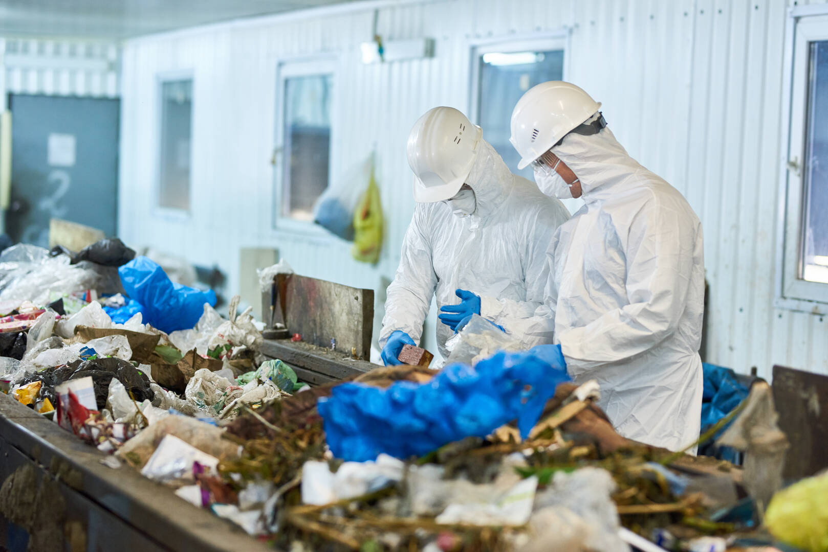 Advanced Mold Professionals